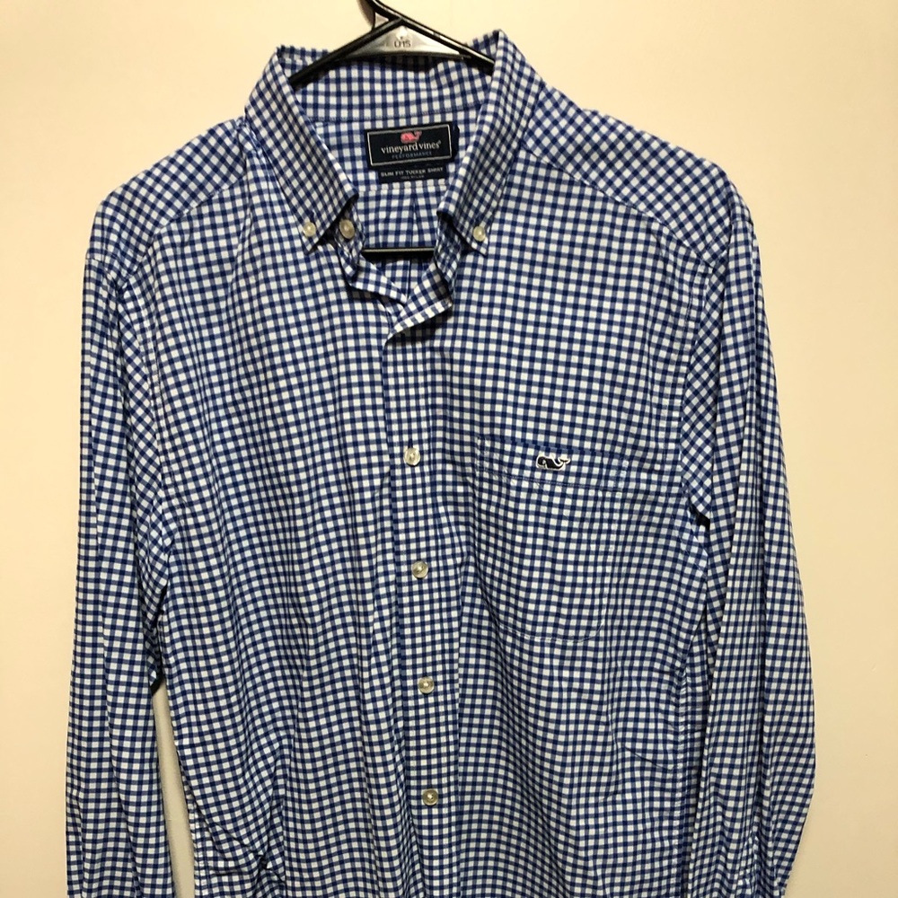 Vineyard vines button down dress shirt